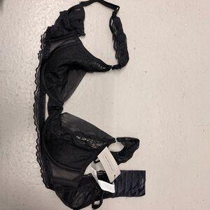 NWT intimissimi Black Lace Underwire black  Bra womens 34B